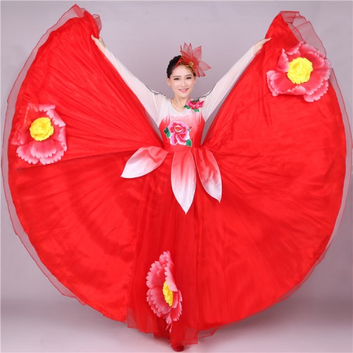 Women's flamenco dresses red yellow pink Spanish folk bull dance petals long length singers chorus opening dancing ballroom dress